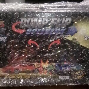 Bump Flip Speeders Card with Case